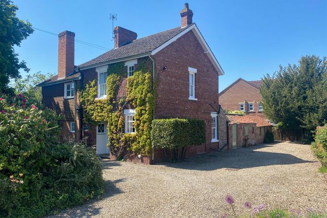 Towthorpe Road, Haxby, York 4 bed detached house for sale