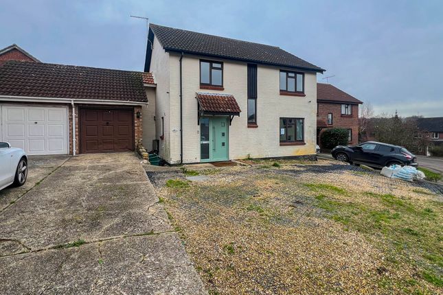 4 bed detached house