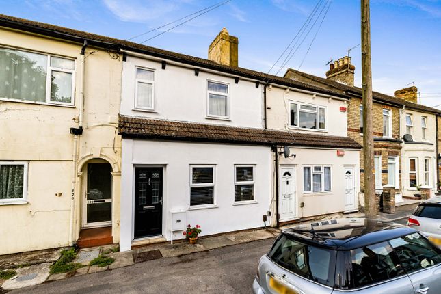 Canterbury Road, Folkestone, CT19 3 bed terraced house for sale