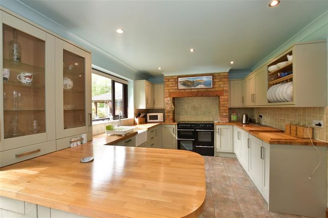 3 bed detached house