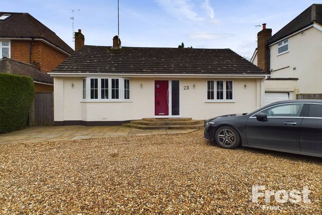 Wharf Road, Wraysbury, Berkshire, TW19 3 bed bungalow for sale