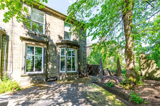 Todmorden Road, Bacup, Rossendale, OL13 3 bed semi
