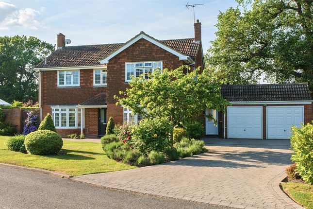 The Ridings, East Horsley 4 bed detached house for sale
