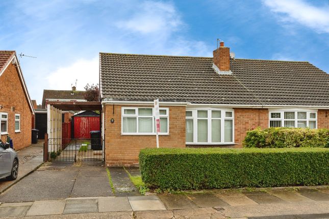 2 bedroom semi-detached bungalow for sale