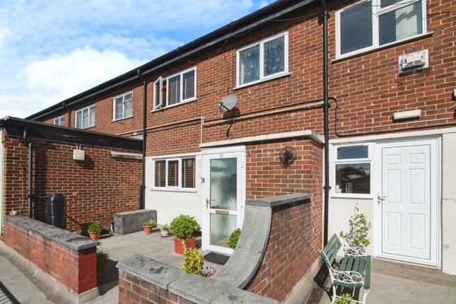 Queensway, Halesowen B63 3 bed maisonette for sale