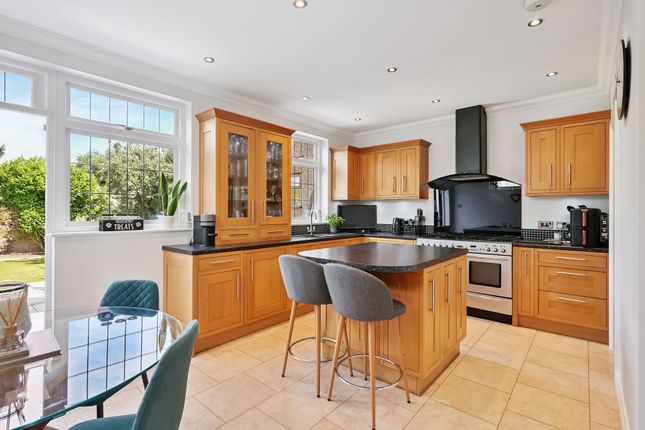 Stanley Park Road, Carshalton, SM5 5 bed semi