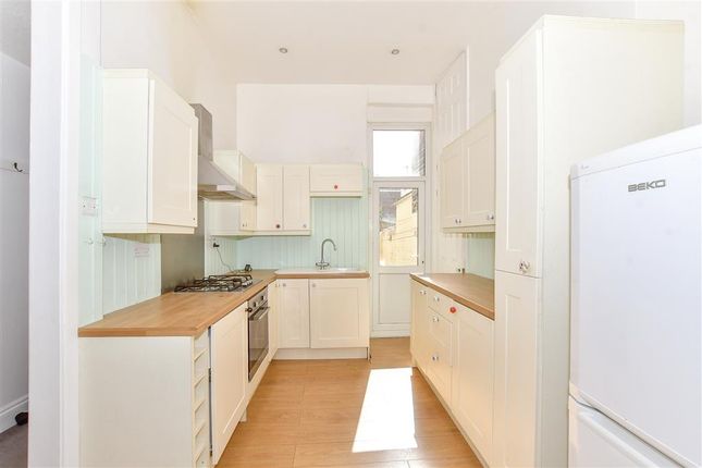 2 bed flat