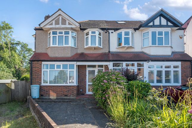 Greenwood Close, Morden, SM4 3 bed semi