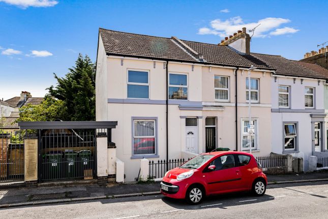 Harvey Street, Folkestone, CT20 4 bed end of terrace house for sale