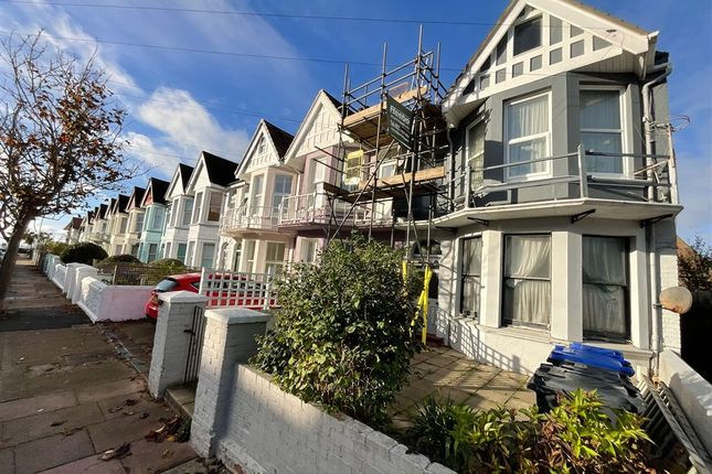 Alexandra Road, Worthing, West Sussex 1 bed ground floor flat for sale