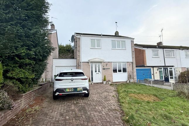 Kenilworth Road, Macclesfield 3 bed detached house for sale