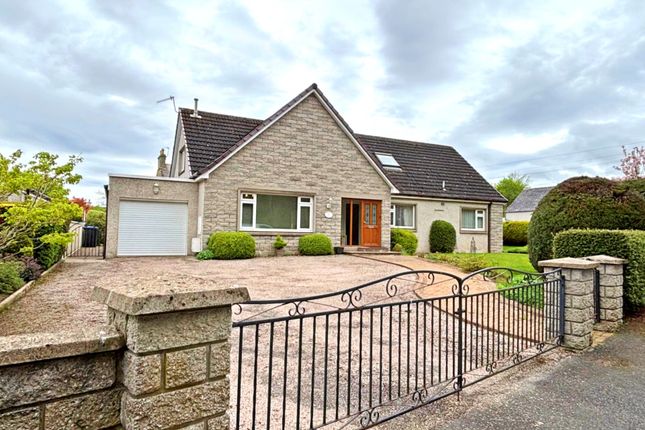5 bed detached house