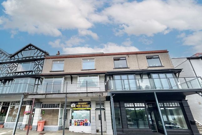 Station Road, Deganwy 2 bed apartment for sale