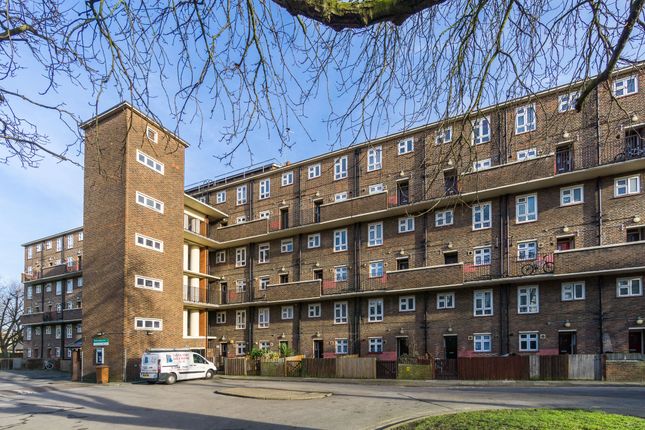 2 bedroom maisonette for sale