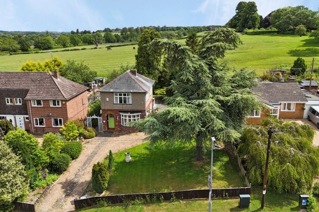 2 bedroom detached house for sale