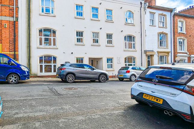 1 bed flat