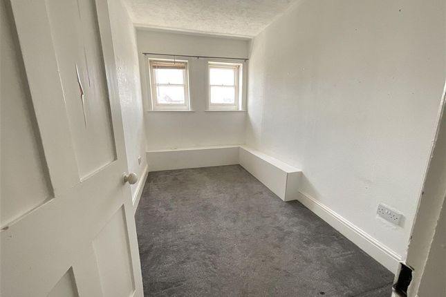 2 bed flat