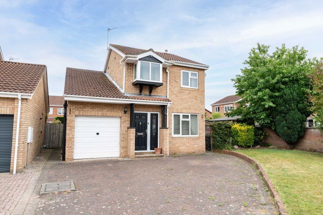 Carron Crescent, York YO24 3 bed detached house for sale