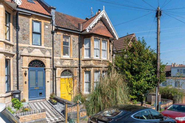 Knowle, Bristol BS4 3 bed terraced house for sale