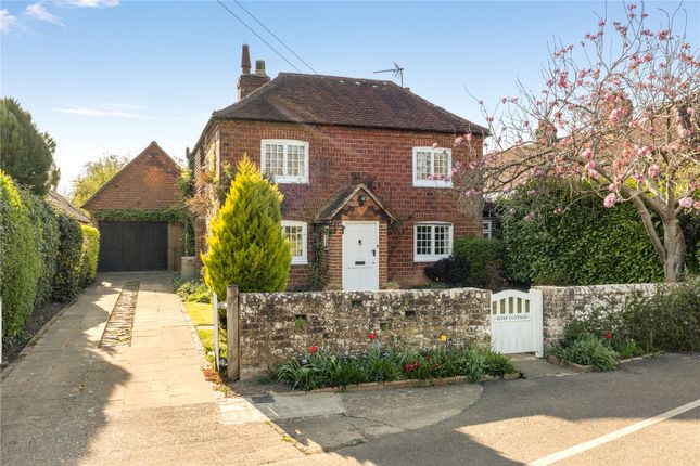 The Common, Dunsfold, Godalming... 3 bed detached house for sale