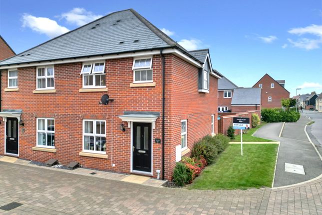 Macmillan Grove, Biggleswade SG18 3 bed semi