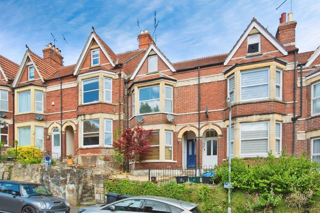 2 bedroom maisonette for sale