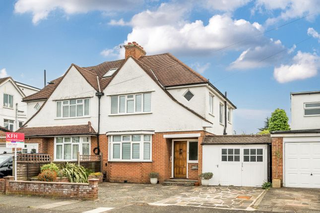 Dartmouth Road, Hayes, Kent, BR2 3 bed semi
