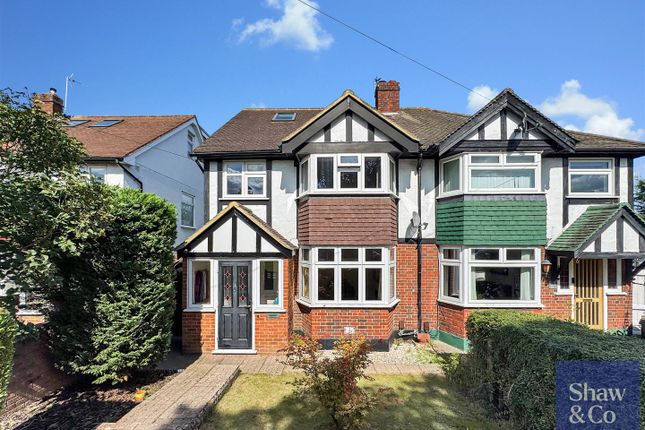Court Close, Twickenham TW2 4 bed house for sale