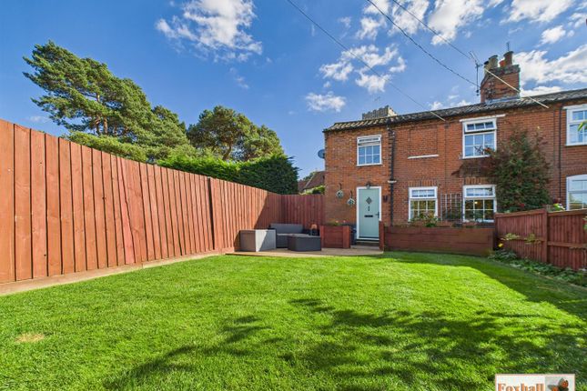 3 bedroom end of terrace house for sale