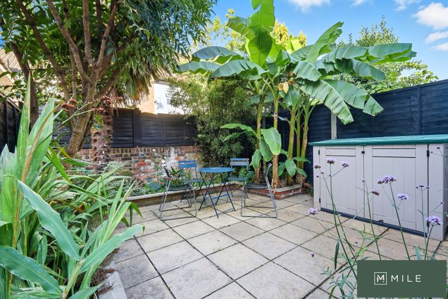 Earlsmead Road, London NW10 1 bed flat for sale