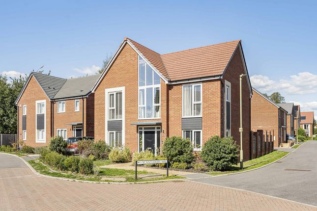 Scantlebury Way, Wantage, OX12 4 bed detached house for sale