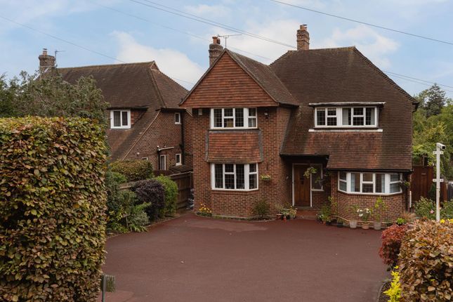 Leatherhead Road, Ashtead KT21 4 bed detached house for sale