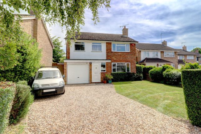 Stratton Road, Buckinghamshire HP27 4 bed detached house for sale