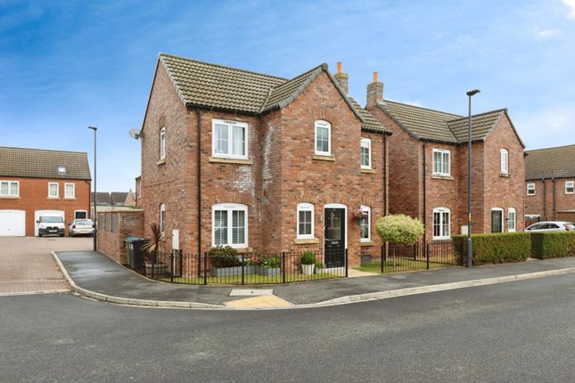 3 bed detached house