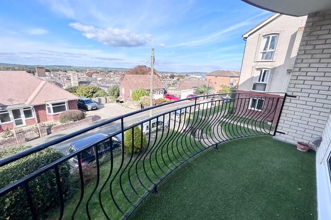 Prospect Road, Shanklin 2 bed apartment for sale