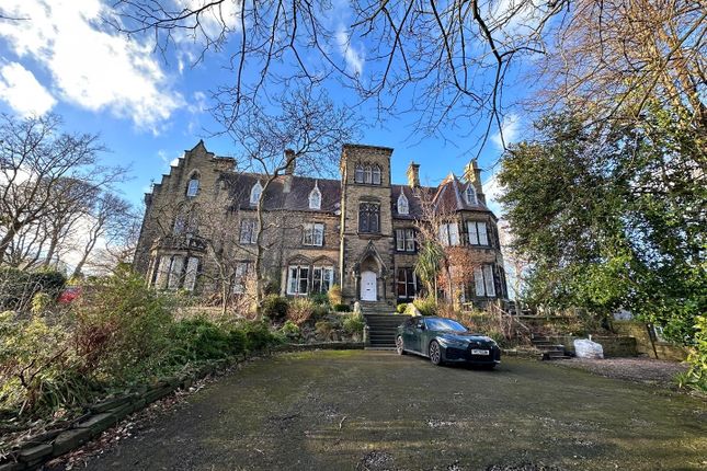 Edgerton Road, Huddersfield 6 bed terraced house for sale