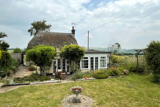 2 bedroom cottage for sale