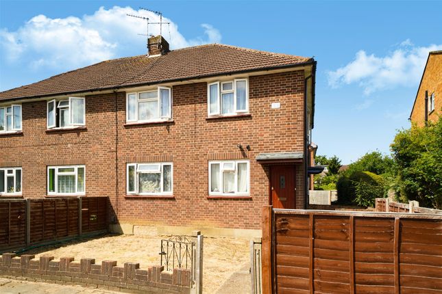 Byron Road, WEMBLEY 2 bed maisonette for sale