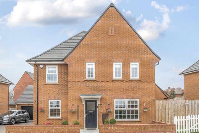 Saxon Gold Drive, Bedford 5 bed detached house for sale