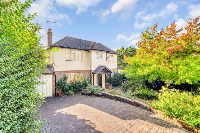 Harestone Hill, Caterham CR3 3 bed detached house for sale