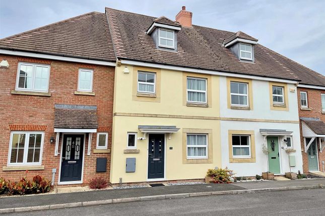 Palace Road, Gillingham 3 bed townhouse for sale
