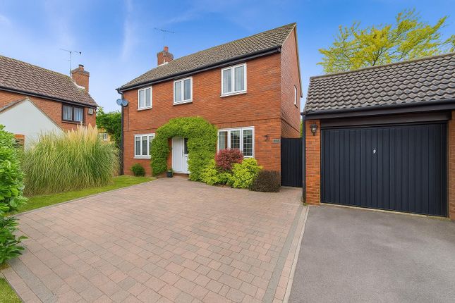 Wickfield Ash, Chelmsford CM1 4 bed detached house for sale