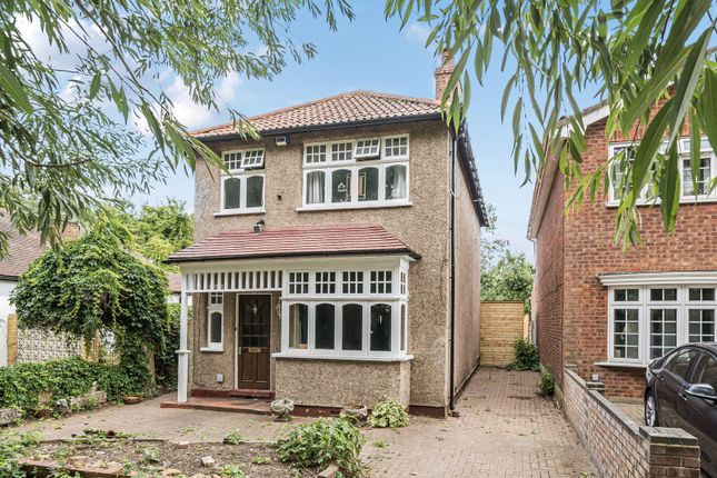 Field End, Ruislip, Middlesex 3 bed detached house for sale