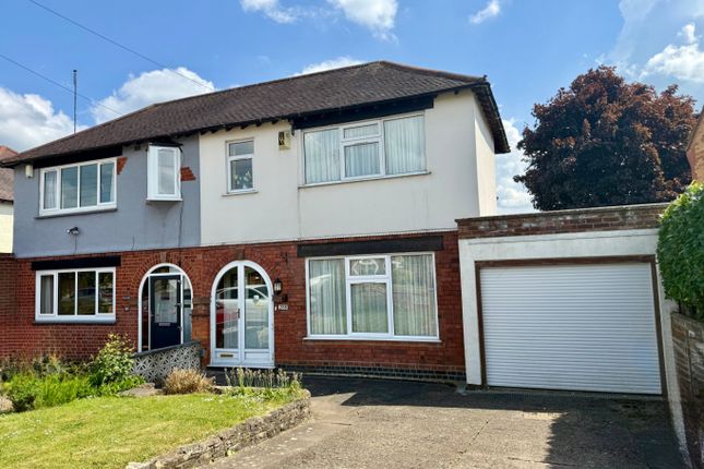 Billing Road East, Abington... 3 bed semi