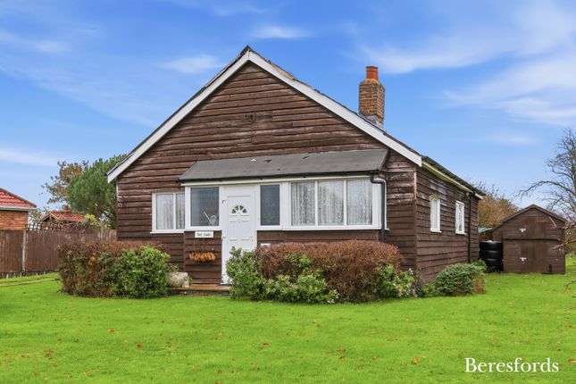 2 bedroom detached house for sale