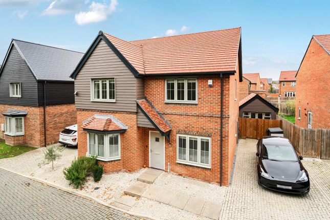 Princess Place, Deepcut, Camberley GU16 4 bed detached house for sale