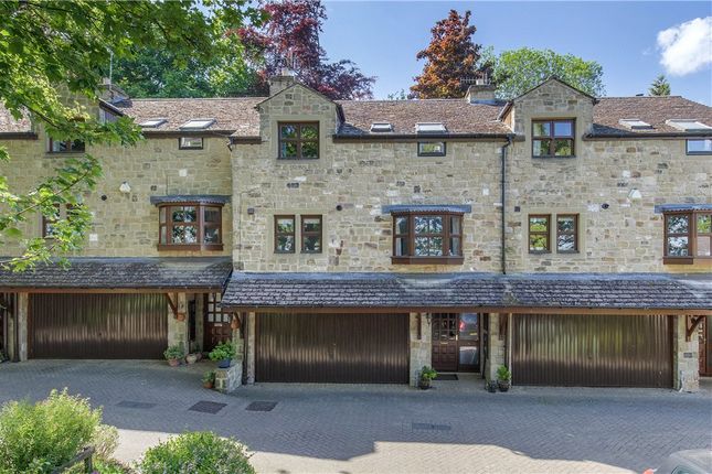 Maufe Way, Ilkley, West Yorkshire, LS29 3 bed townhouse for sale