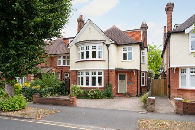 St. Matthew's Avenue, Surbiton KT6 5 bed detached house for sale