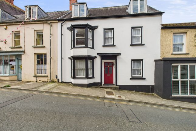 5 bed terraced house
