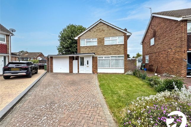 Crossways, Sittingbourne, Kent, ME10 3 bed detached house for sale